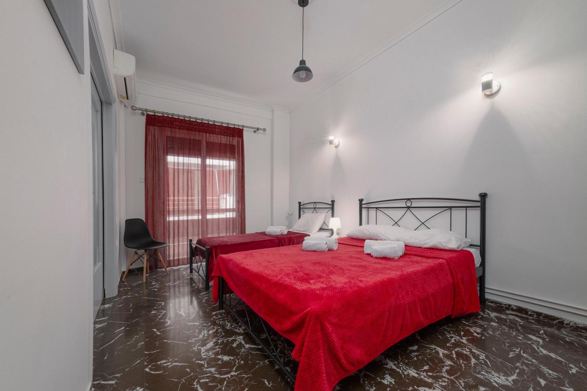 Local Urban Living 2Bd Apartment In Athens Atenas Exterior foto