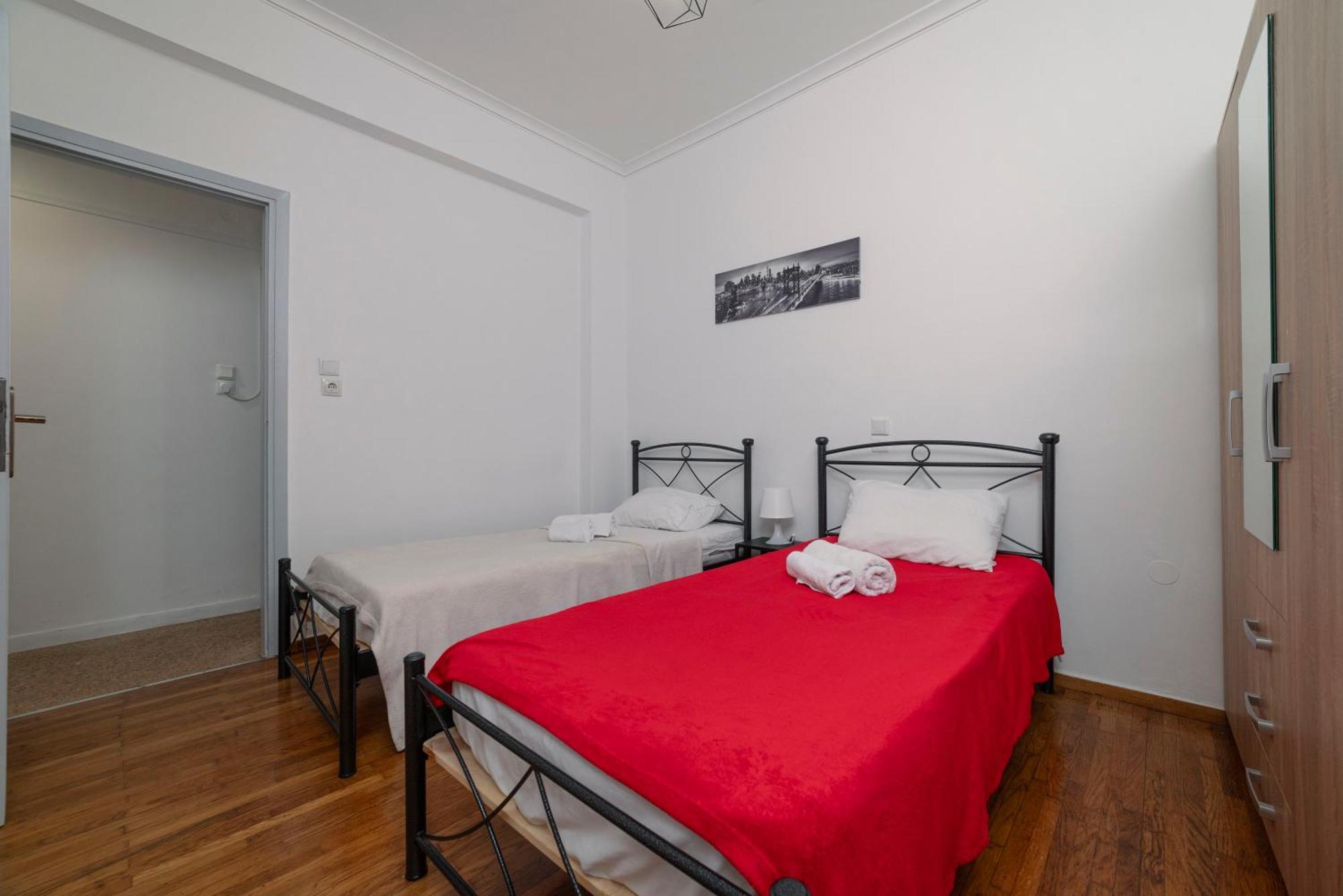 Local Urban Living 2Bd Apartment In Athens Atenas Exterior foto